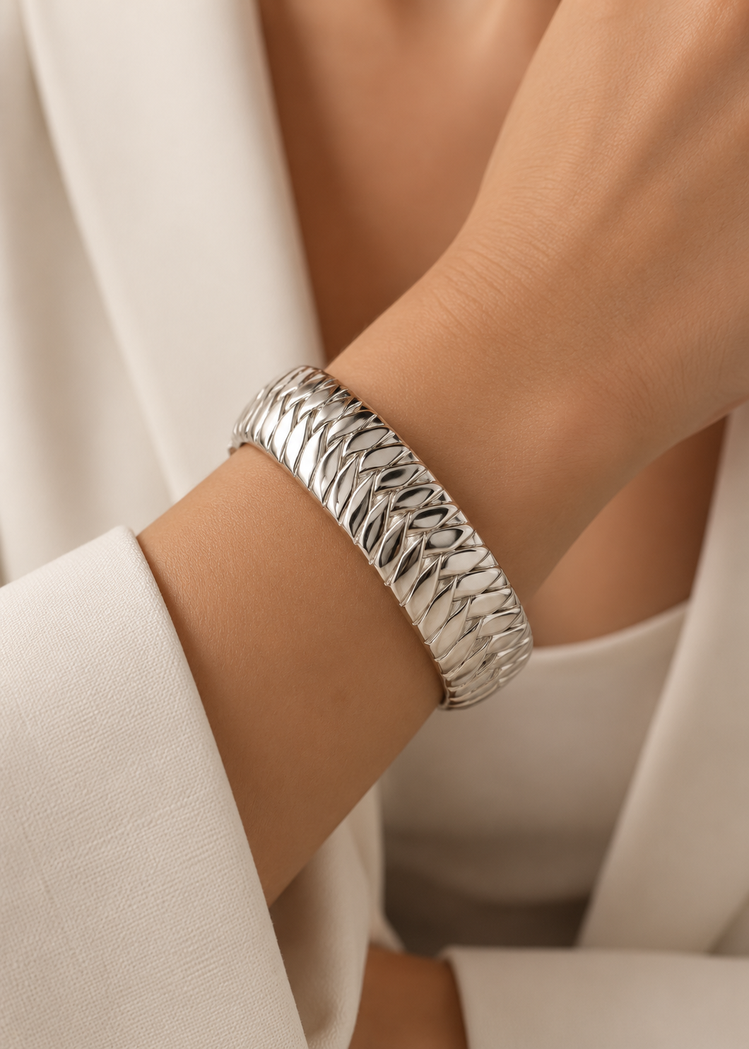 Bracelete Escama Ródio Branco