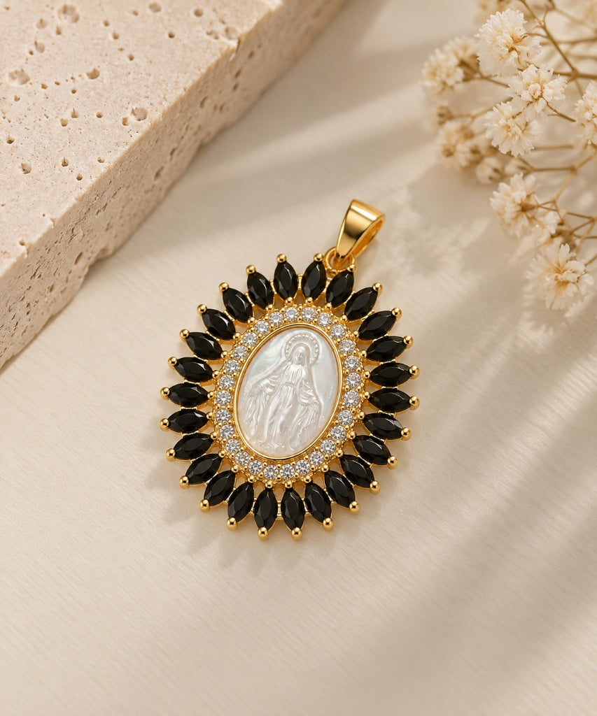 Pingente Madre Pérola Oval Ouro 18k