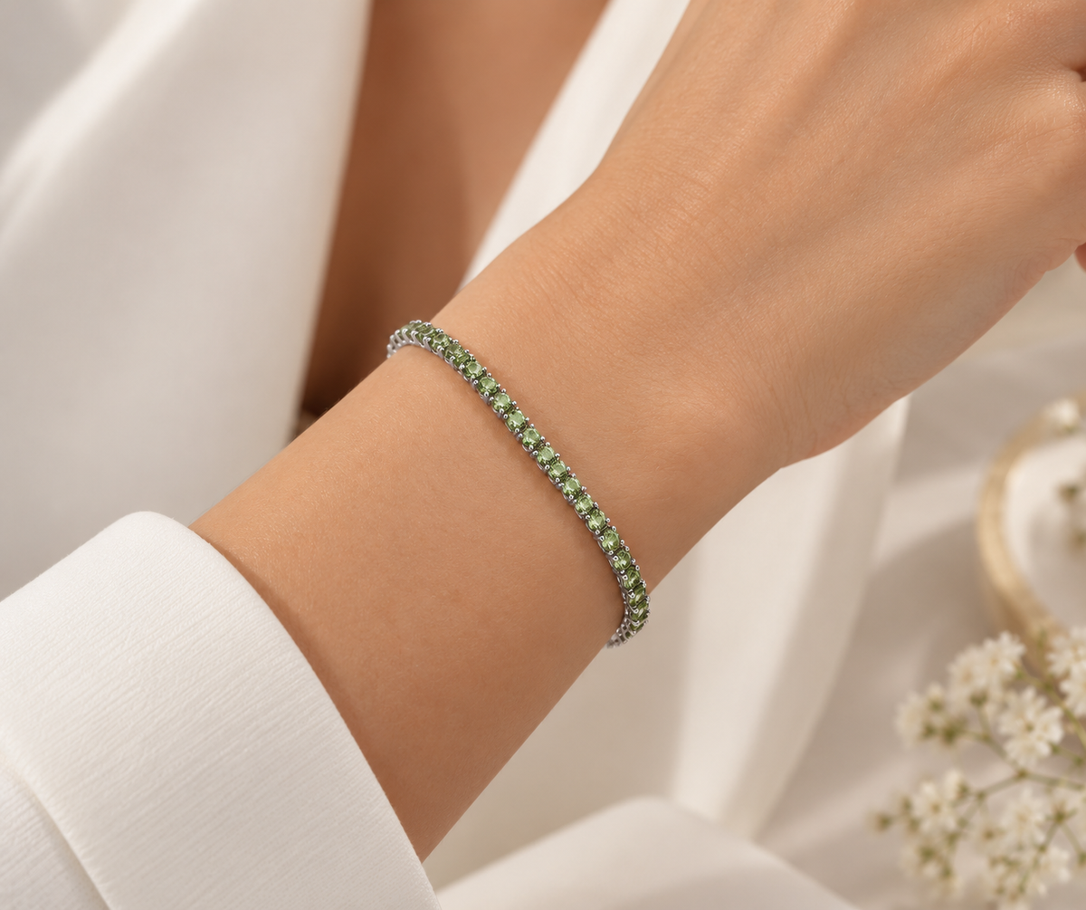 Pulseira Riviera Três Pontas Peridoto Ródio Branco