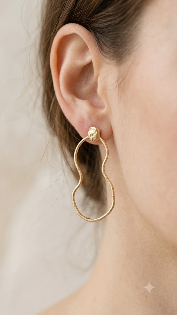 Brinco Essence Orgânico Ouro 18k