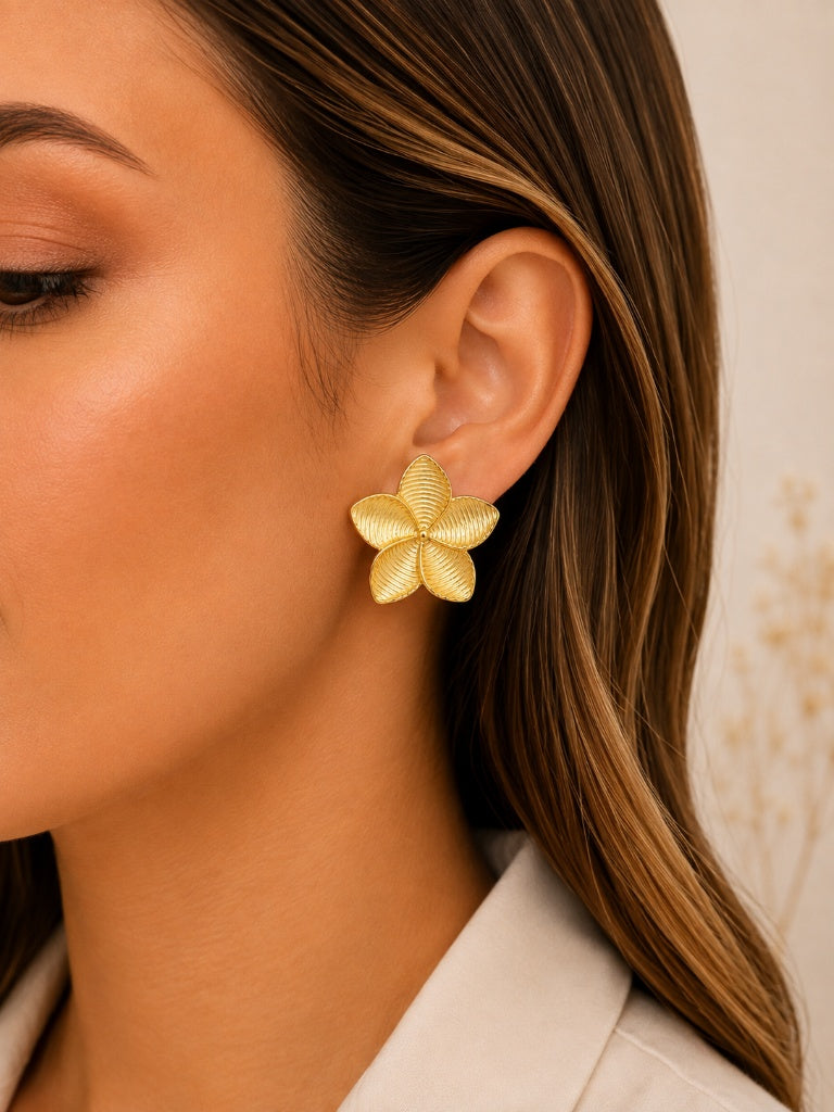 Brinco Flor Orgânica MontClair Ouro 18k