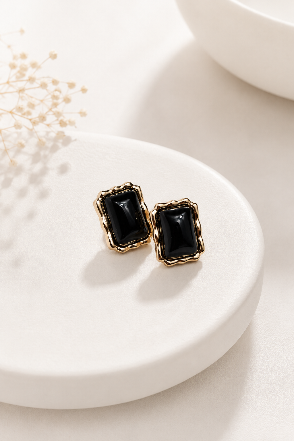 Brinco Rubra Ônix Ouro 18k