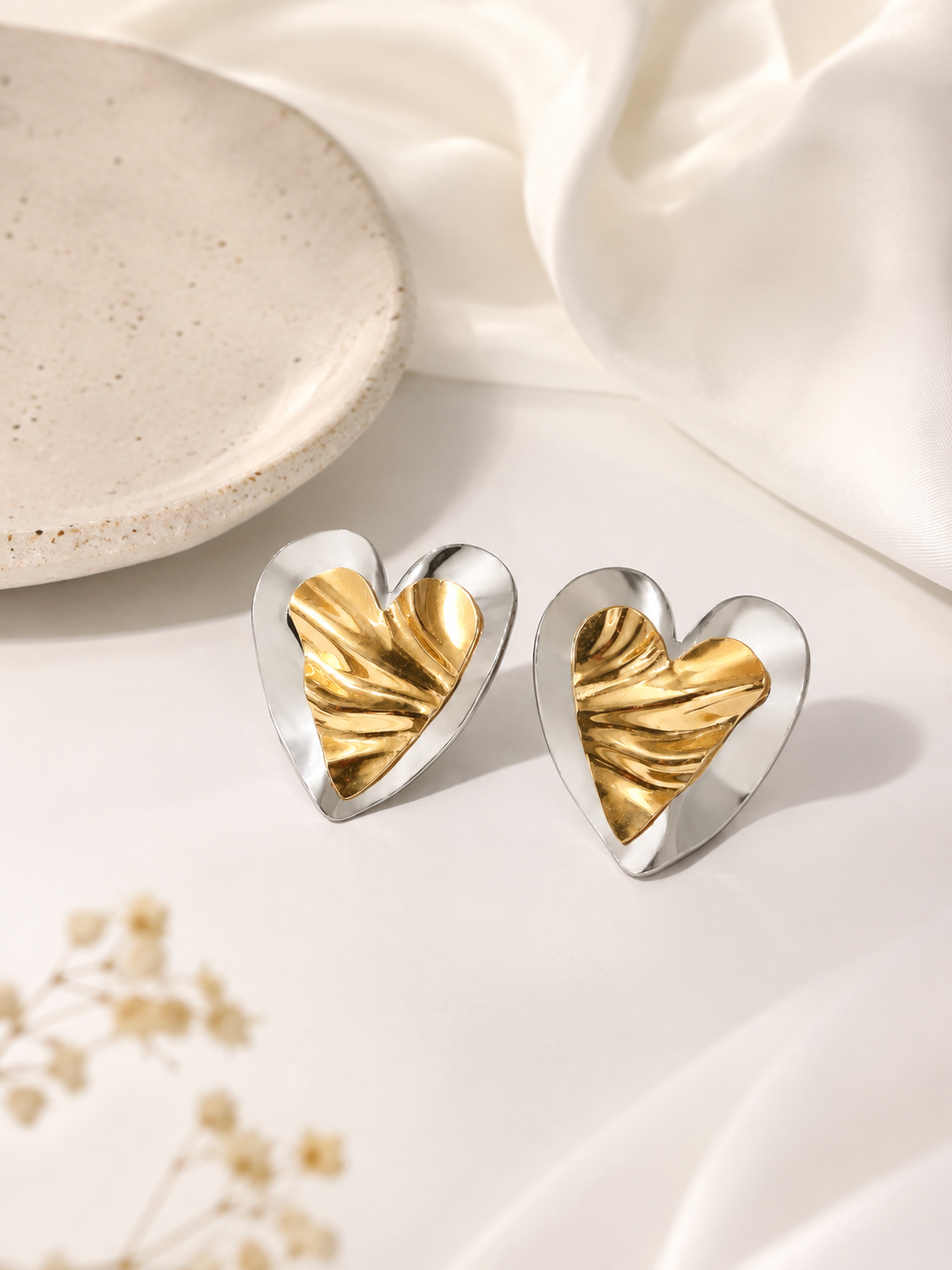 Brinco Coração Duo Ouro 18k com Ródio Branco
