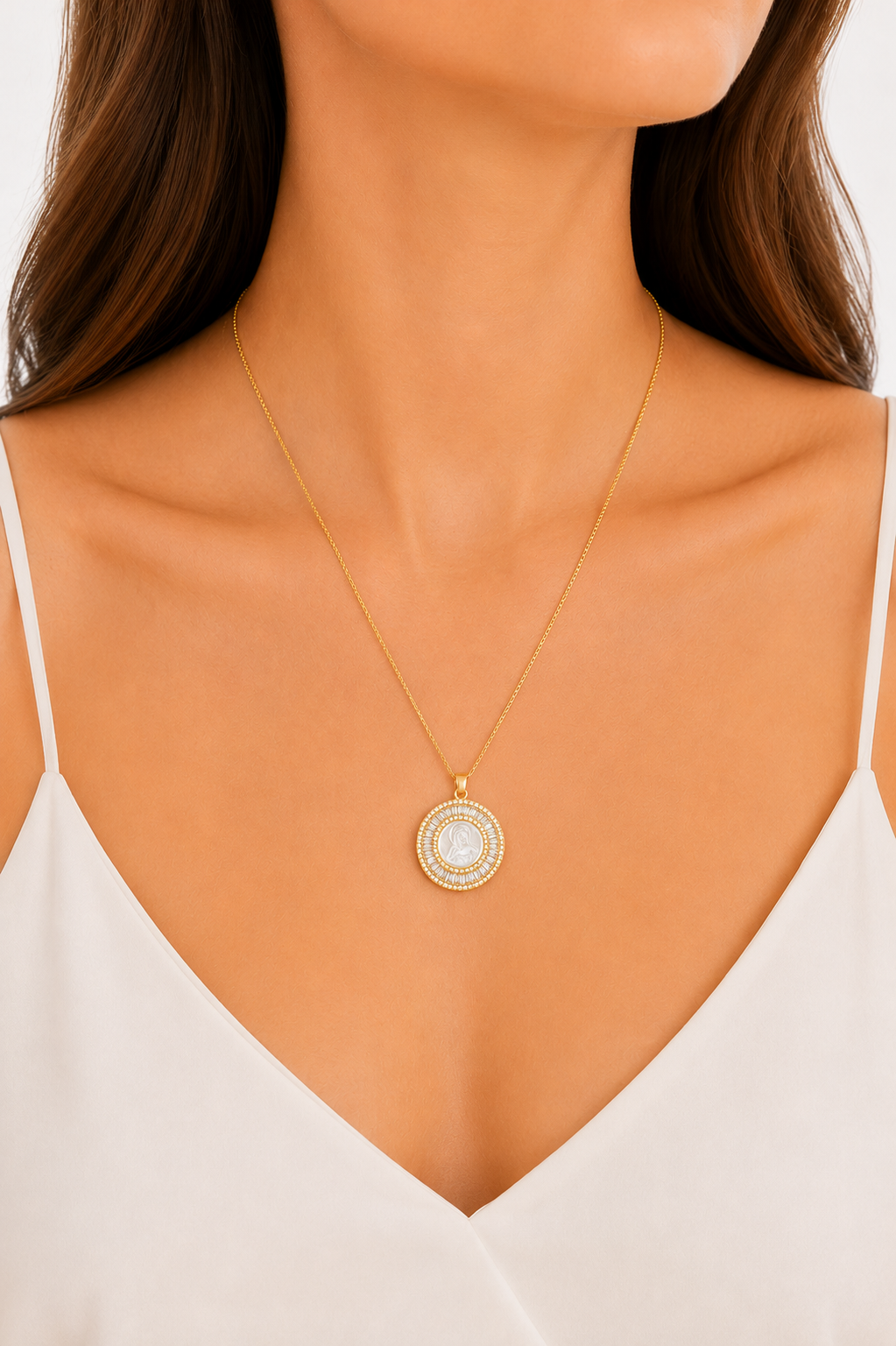 Colar Madre Pérola Navete Cravejado Ouro 18k