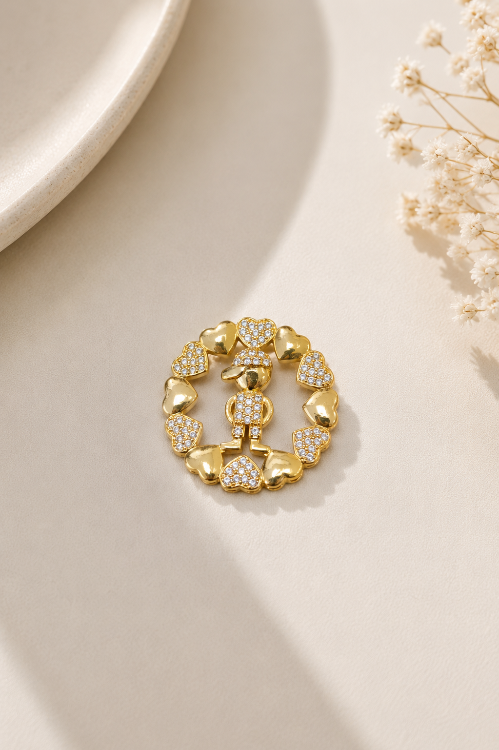Pingente Mandala Cravejada Menino Ouro 18k