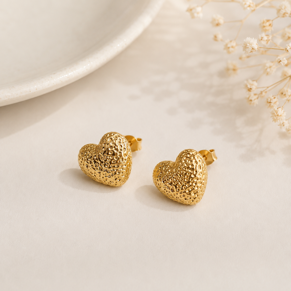 Brinco Coração Orgânico Pipoca MontClair Ouro 18k