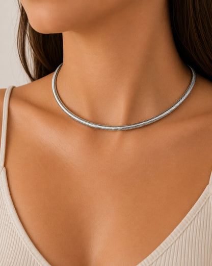 Colar Choker Fio Alemão 5mm Ródio Branco