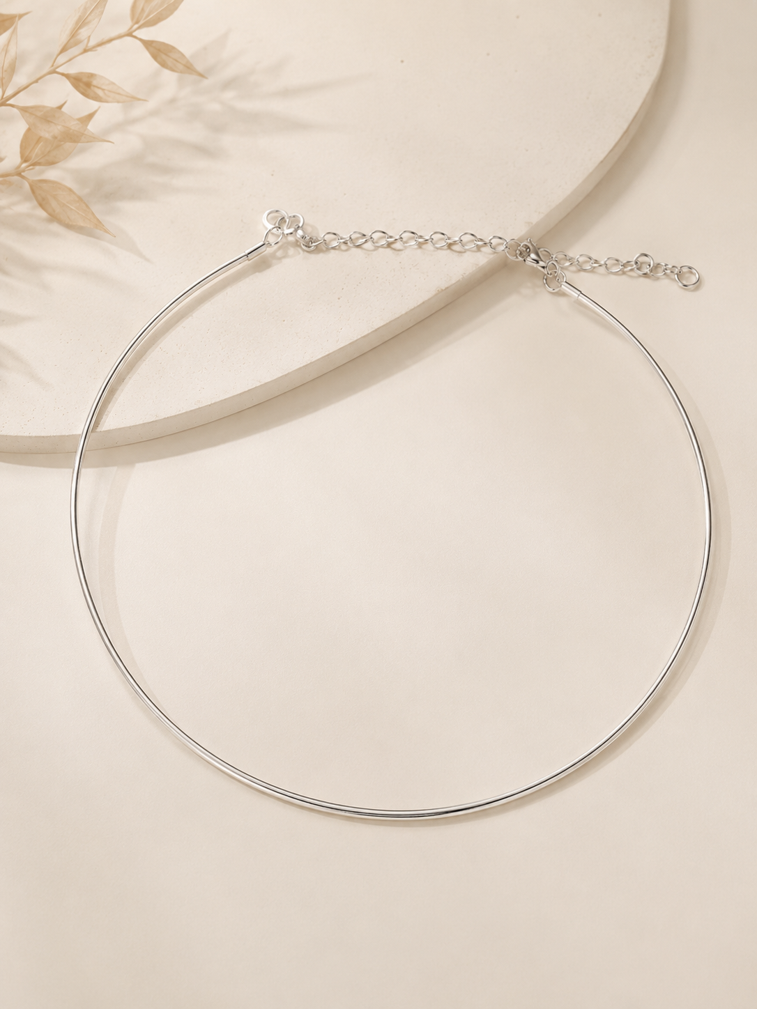 Choker Aro com Cartier Ródio Branco