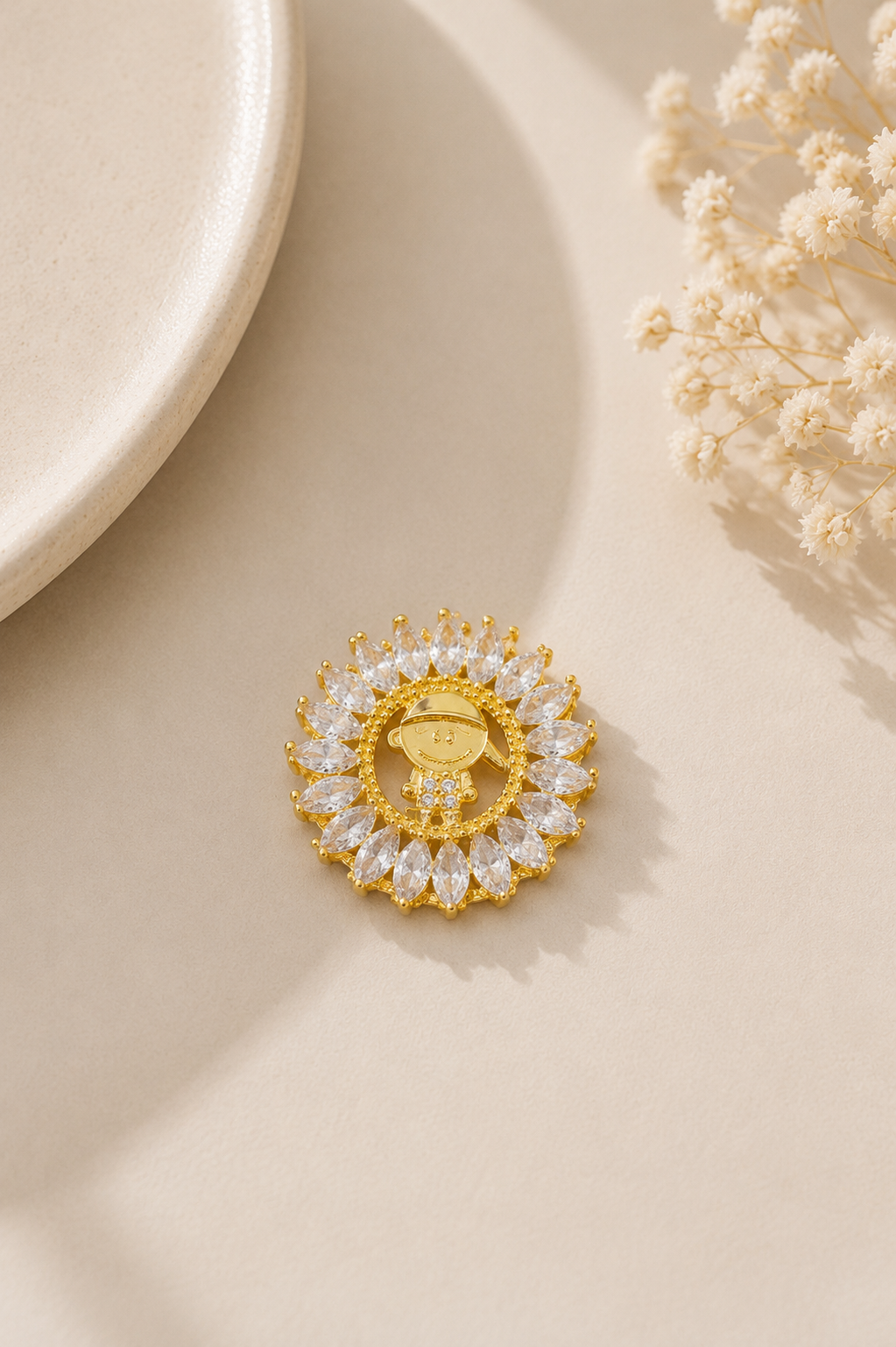 Pingente Mandala Menino Pequeno Ouro 18k