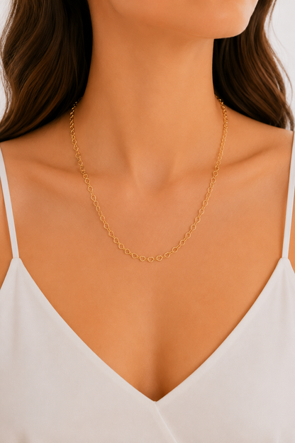 Colar Mini Corações Vazados Ouro 18k