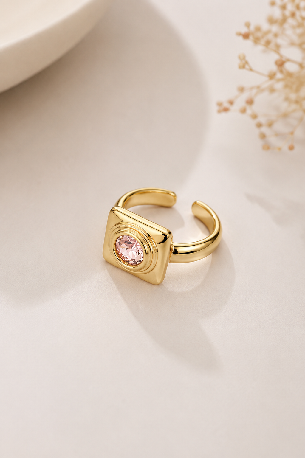 Anel Quadrado Quartzo Rosa Ouro 18k
