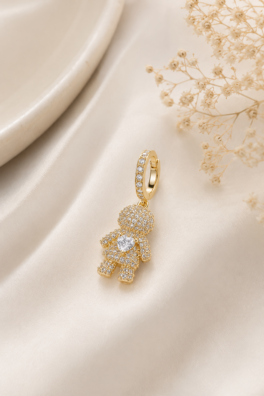 Pingente Menino Zircônia Cristal Cravejado Ouro 18k