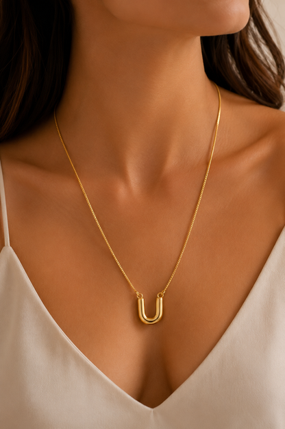 Colar "U" Ouro 18k