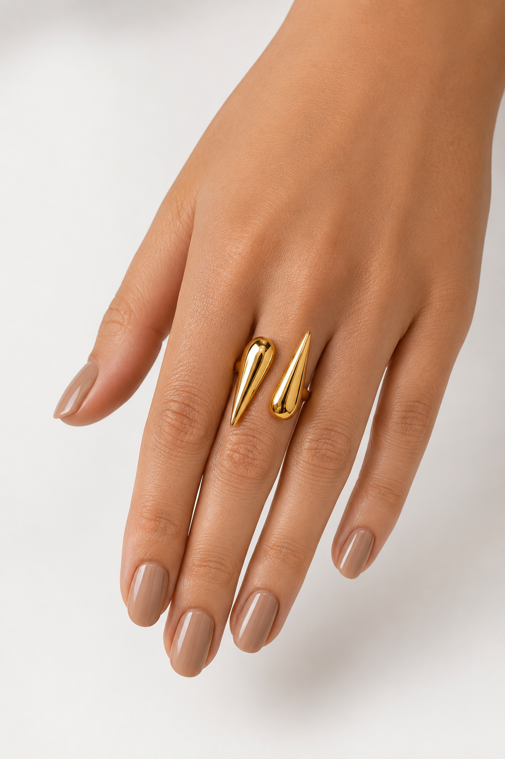 Anel Duas Gotas Invertida Esticada Ouro 18k