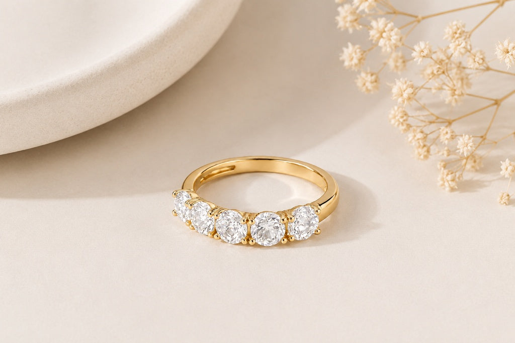 Anel Rainbow Meia Aliança Cristal Ouro 18k