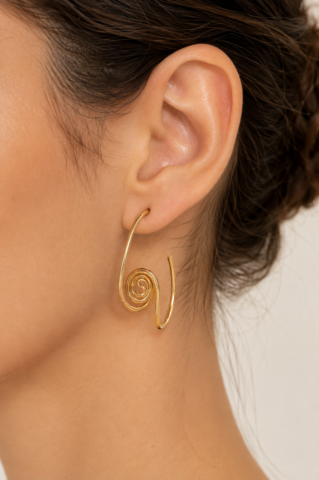Brinco Argola Caracol Liso Ouro 18k