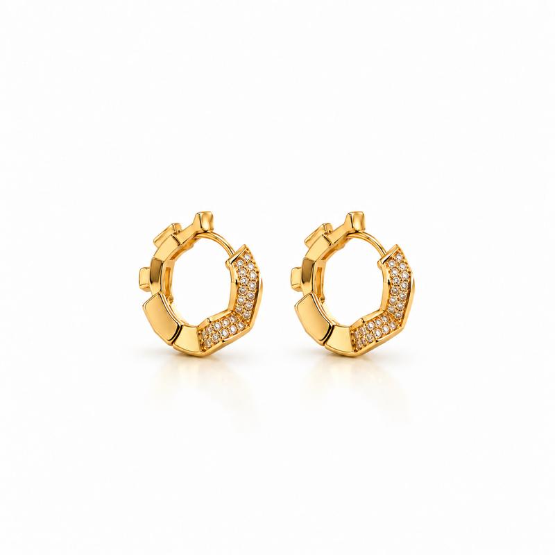 Brinco Celéstia Cravejado Pequeno Ouro 18k