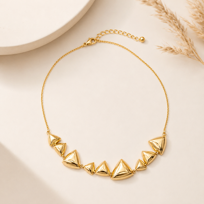 Colar Triângulo Desregular Ouro 18k