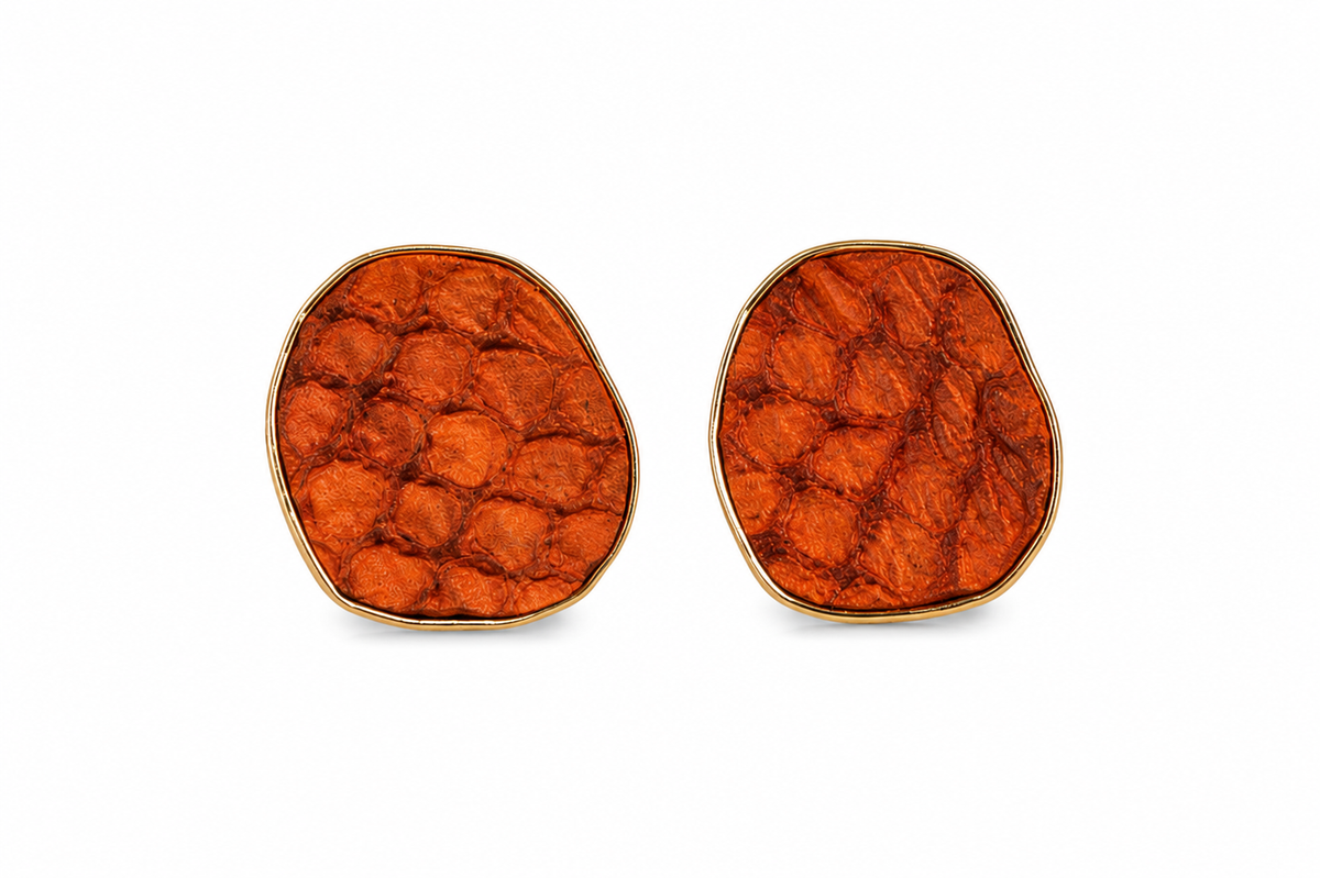 Scarlat SKU 15356 foto 1 | Brinco Orgânico Couro de Tilápia Ouro 18k