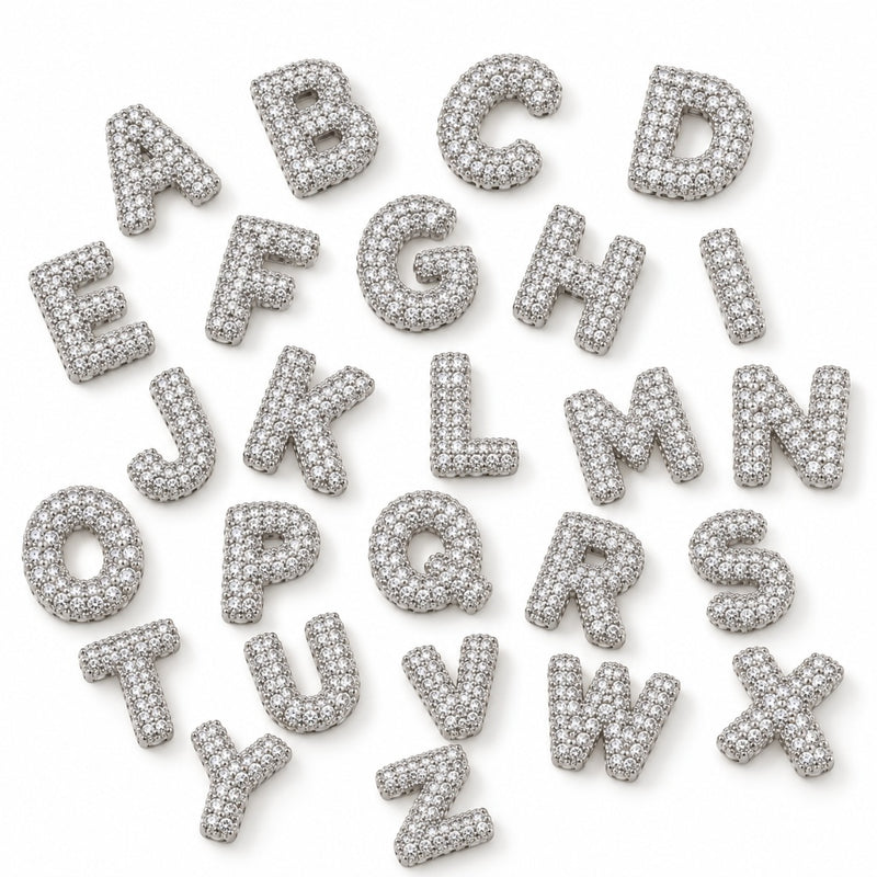 Pingente Letras Puffers Cravejadas Ródio Branco