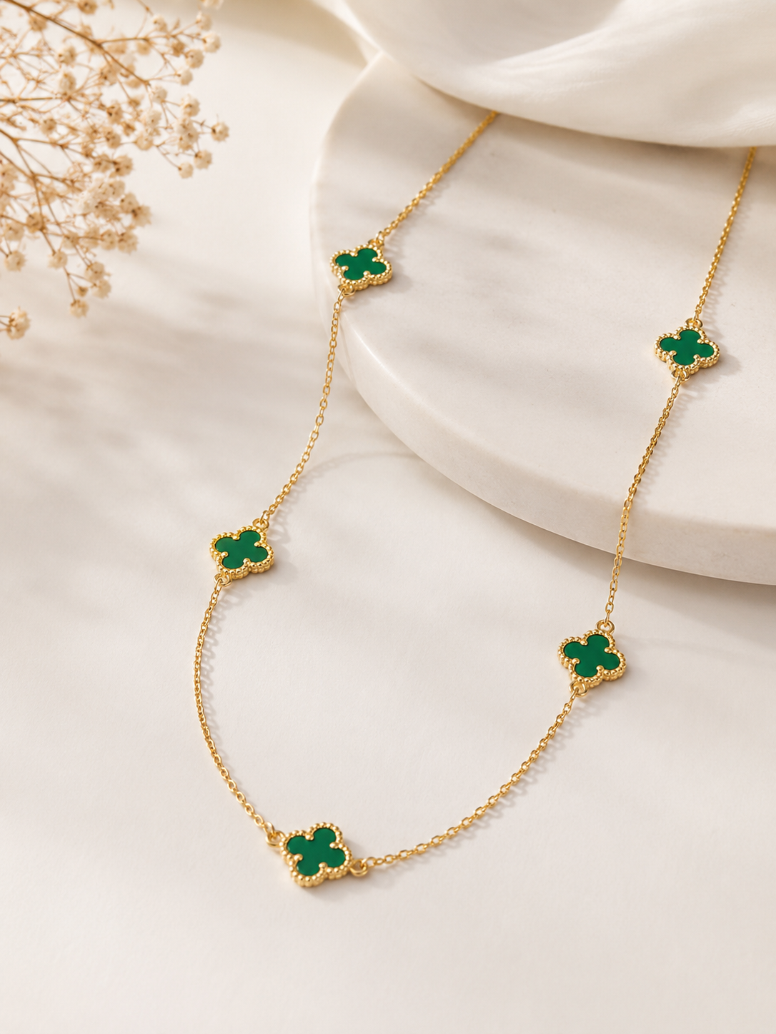 Colar Trevo Polímero Verde Ouro 18k