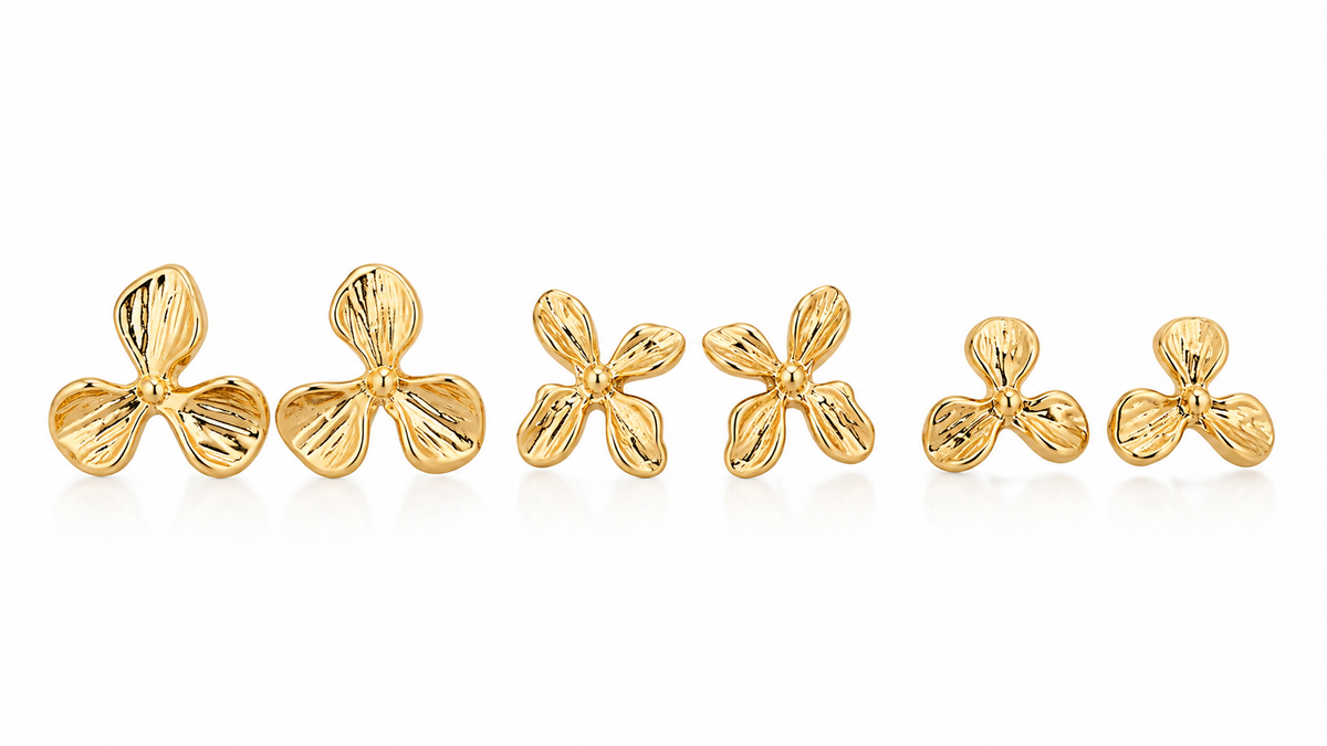 Brinco Trio Orquídea Lisa Ouro 18k