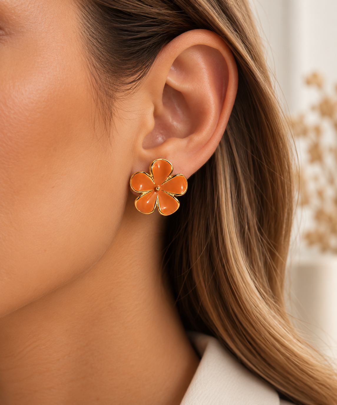 Scarlat SKU 15323 foto 3 | Brinco Flor Sunny Ouro 18k