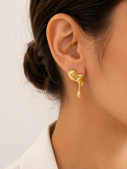 Brinco Orgânico Gota Ouro 18k