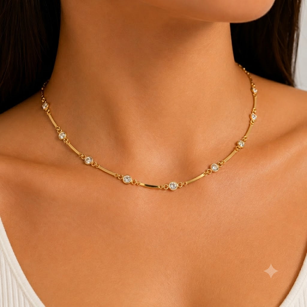 Choker Cartier Chapinha Comprida com Cravação Inglesa Ouro 18k