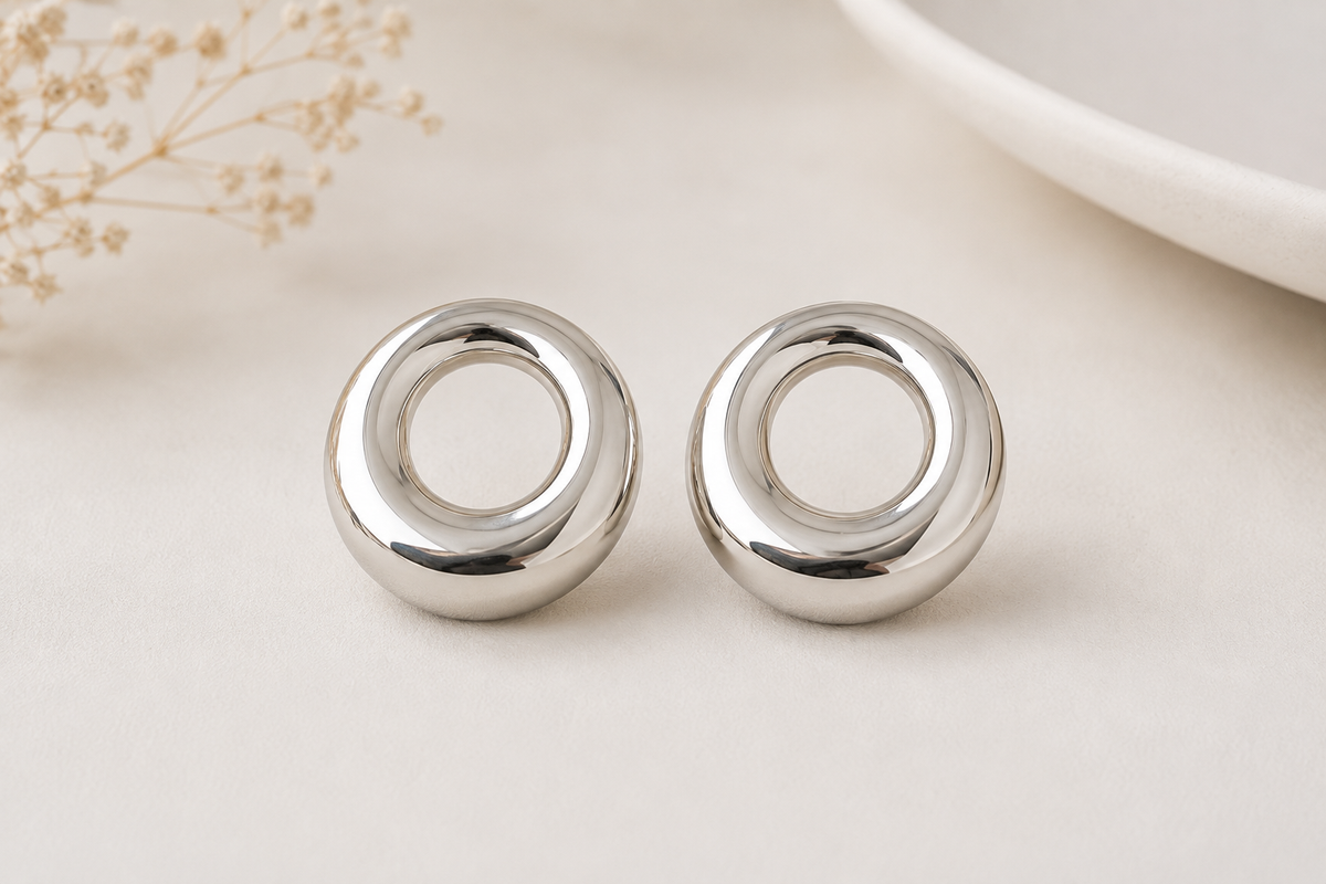 Brinco Orgânico Oval Ródio Branco
