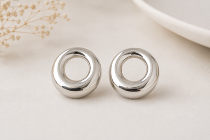 Brinco Orgânico Oval Ródio Branco