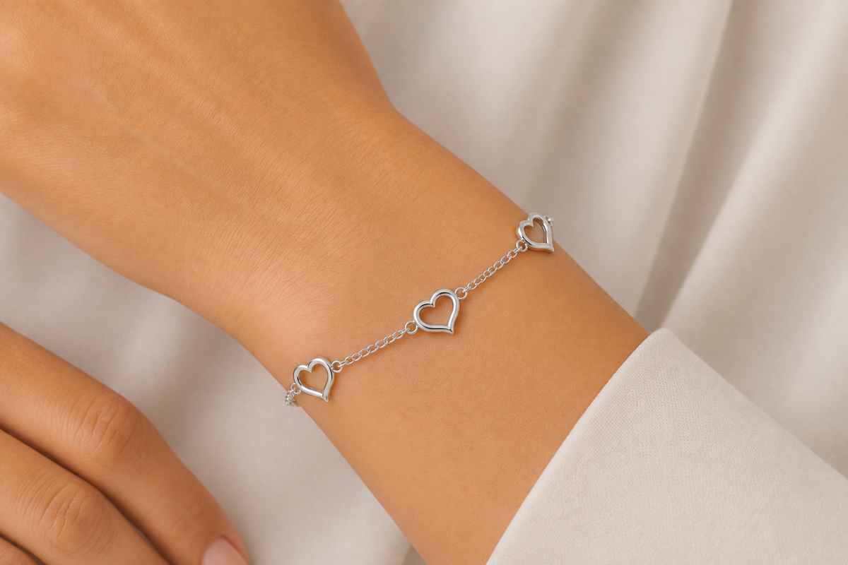 Pulseira Elo Groumet com Coração Ródio Branco