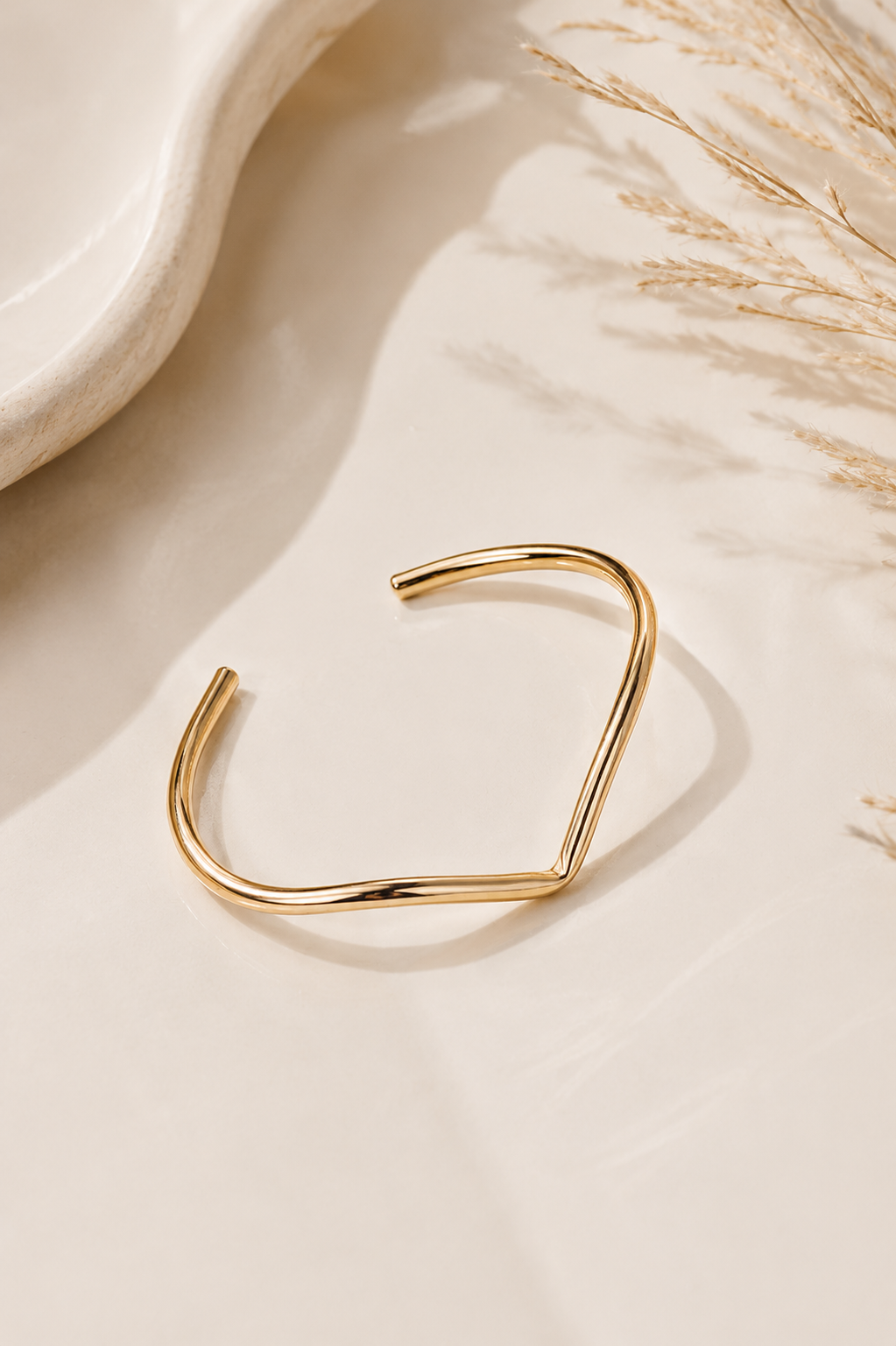 Bracelete Bico “V" Ouro 18k