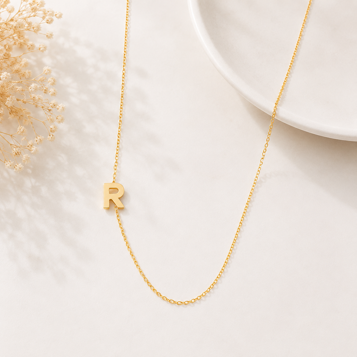Colar Letra R Personalizado Folheado em Ouro 18K