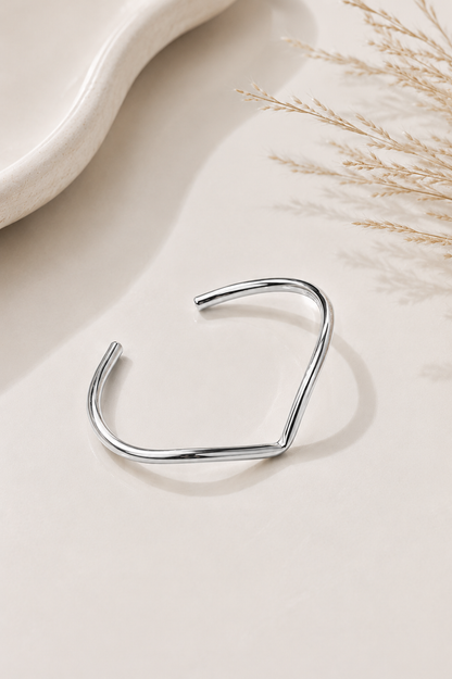 Bracelete Bico “V”Ródio Branco