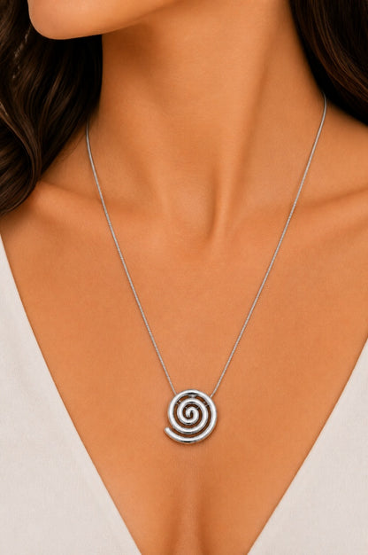 Colar Caracol Vazado Ródio Branco