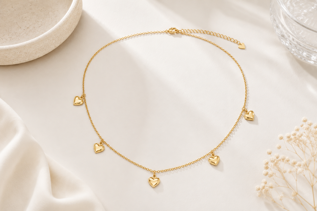 Choker Cartier Coração Chapinha Trabalhado Ouro 18k