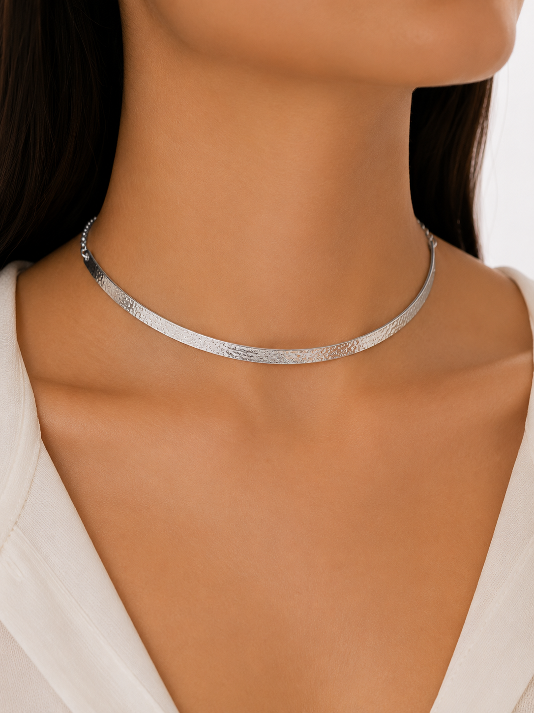 Choker Aro Rígido Pipoca Ródio Branco