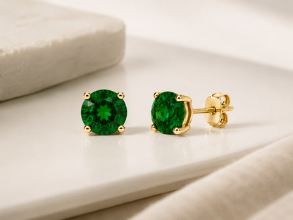 Brinco Ponto de Luz Esmeralda 10mm Ouro 18k