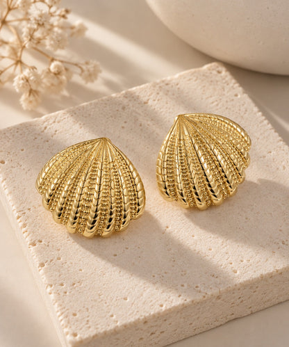 Brinco Concha Trabalhada Ouro 18k