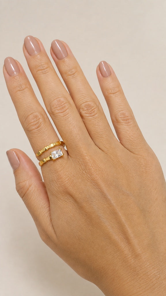 Anel Regulável Snack com Zircônia Retangular Ouro 18k