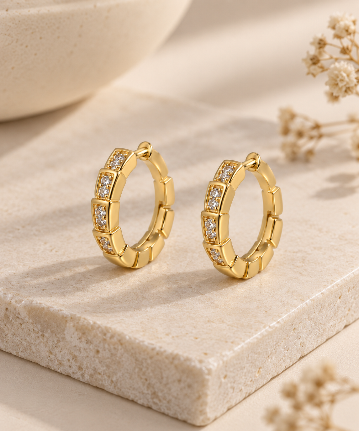 Brinco Argola Lumier Micro Zircônia Ouro 18k