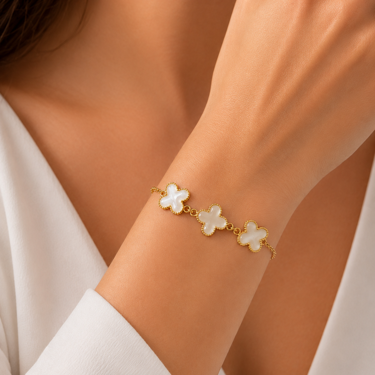 Pulseira Trevo Perolado Ouro 18k