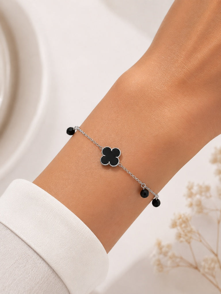 Pulseira Van Cleef Preto com Pedra Pendurada Prata 925