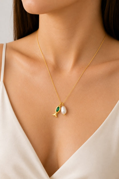 Colar Peixe Turquesa com Pérola Ouro 18k