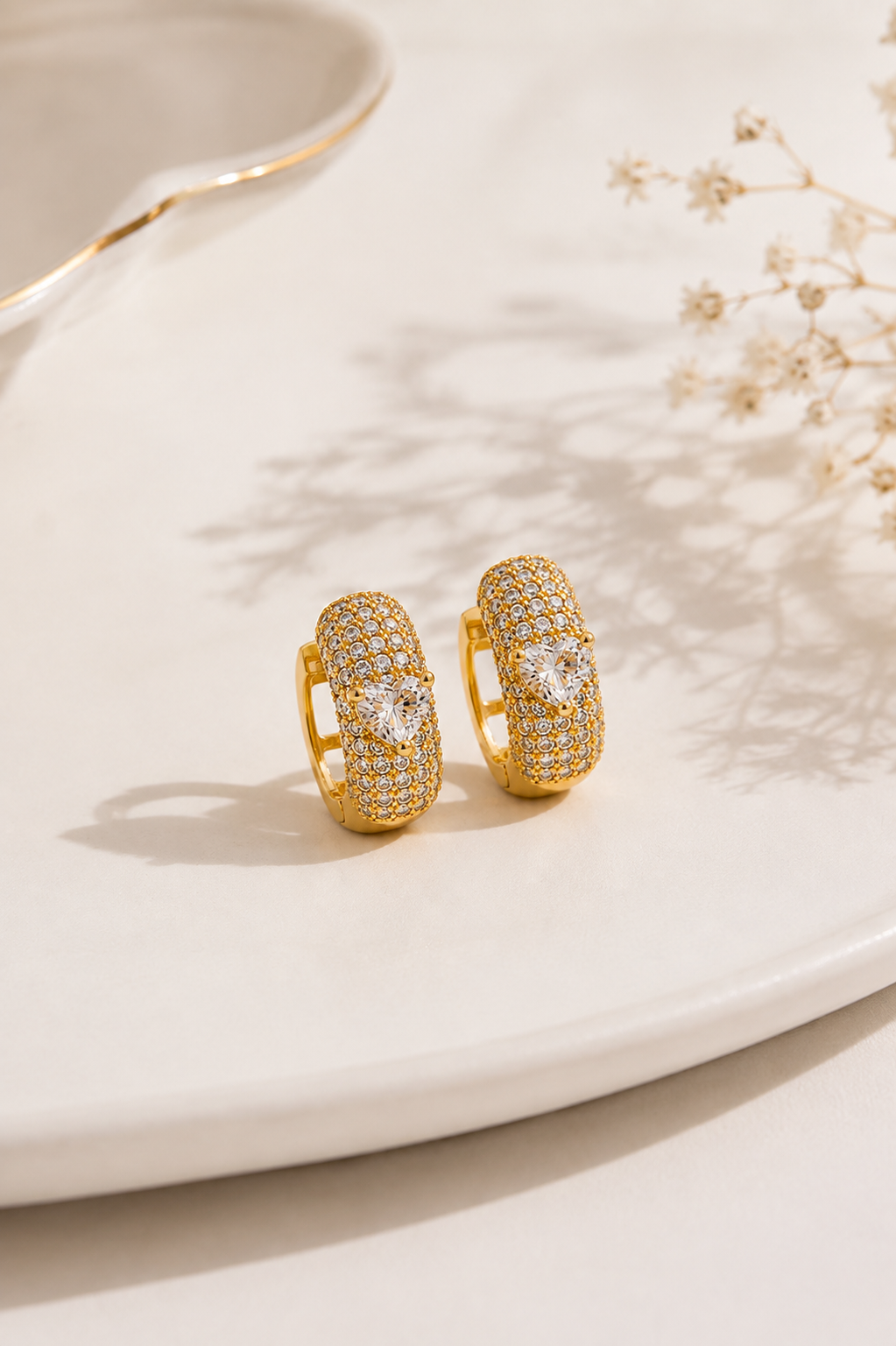 Brinco Argola Majesté Cravejada P Cristal Ouro 18k