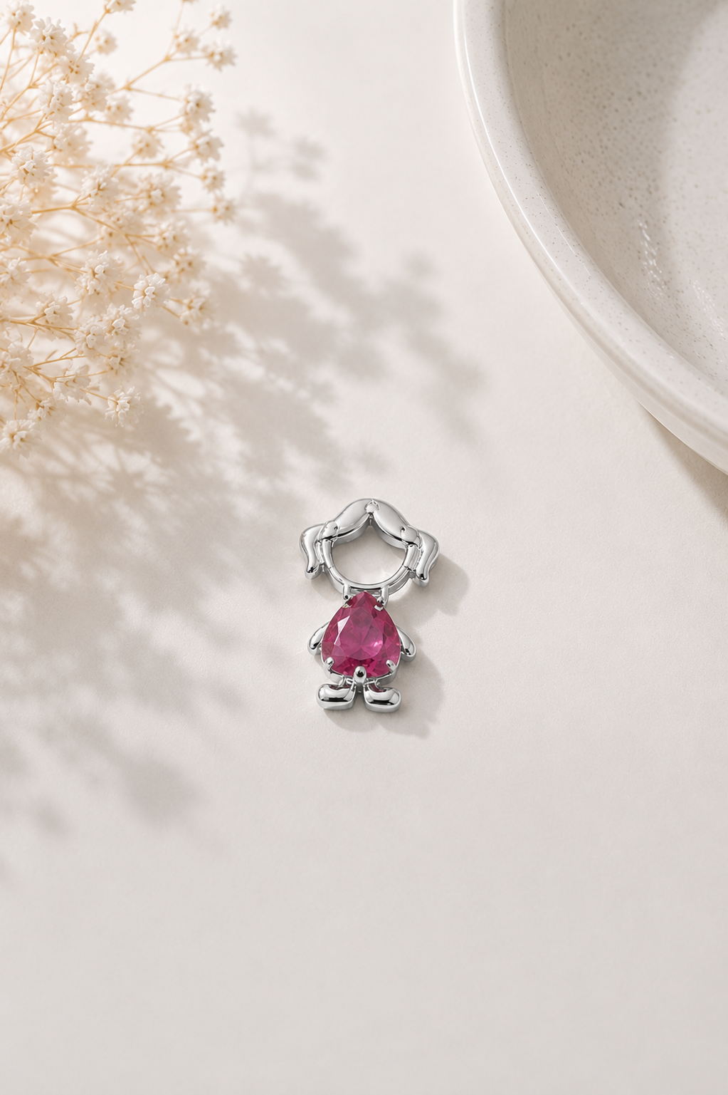 Pingente Filha Barriguinha Pink Ródio Branco