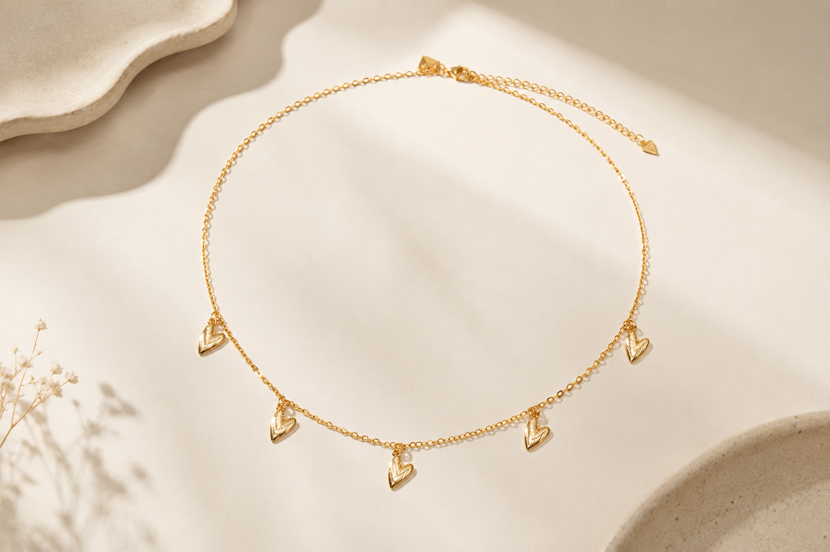Choker Cartier Coração Esticado Ouro 18k