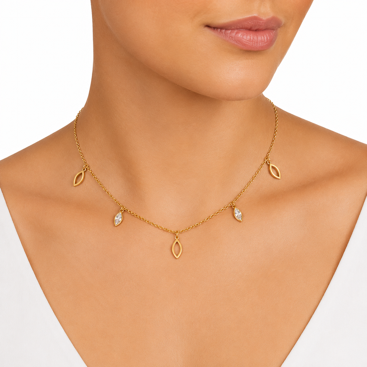 Choker Cartier Losango Vazado com Losango Zircônia Ouro 18k