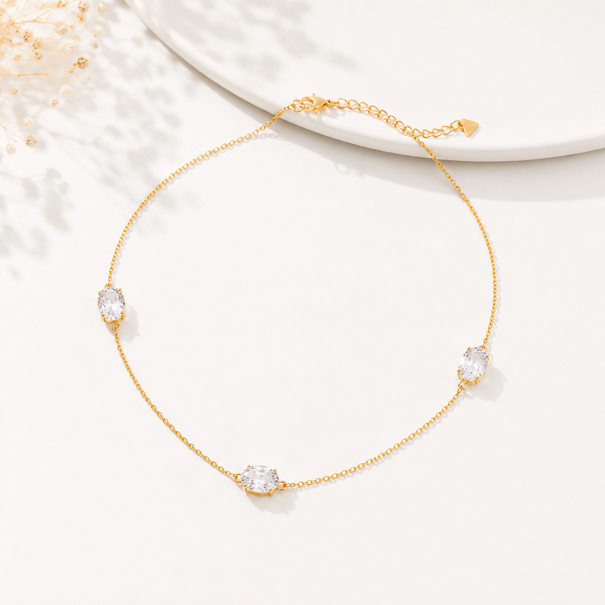 Choker Cartier com Pedra Oval Cristal Ouro 18k